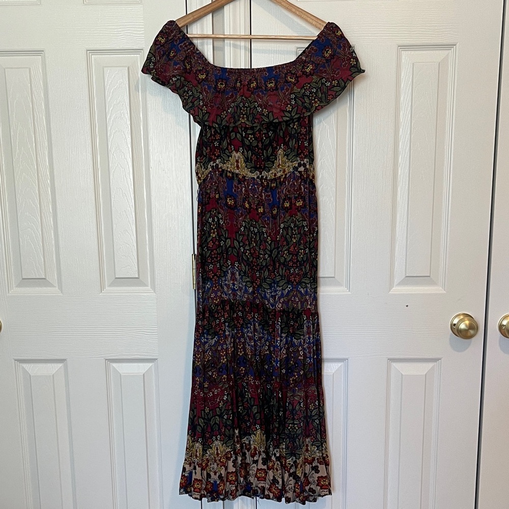 Floral Off-Shoulder Maxi Dress